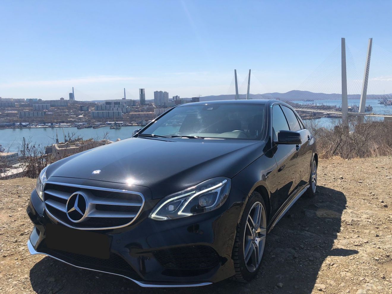 Взять в аренду машину Mercedes-Benz E200 - ArendaCar Владивосток