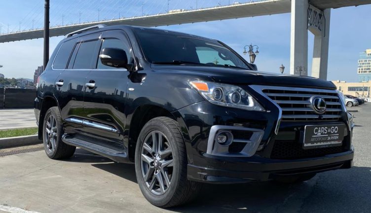 Lexus LX570